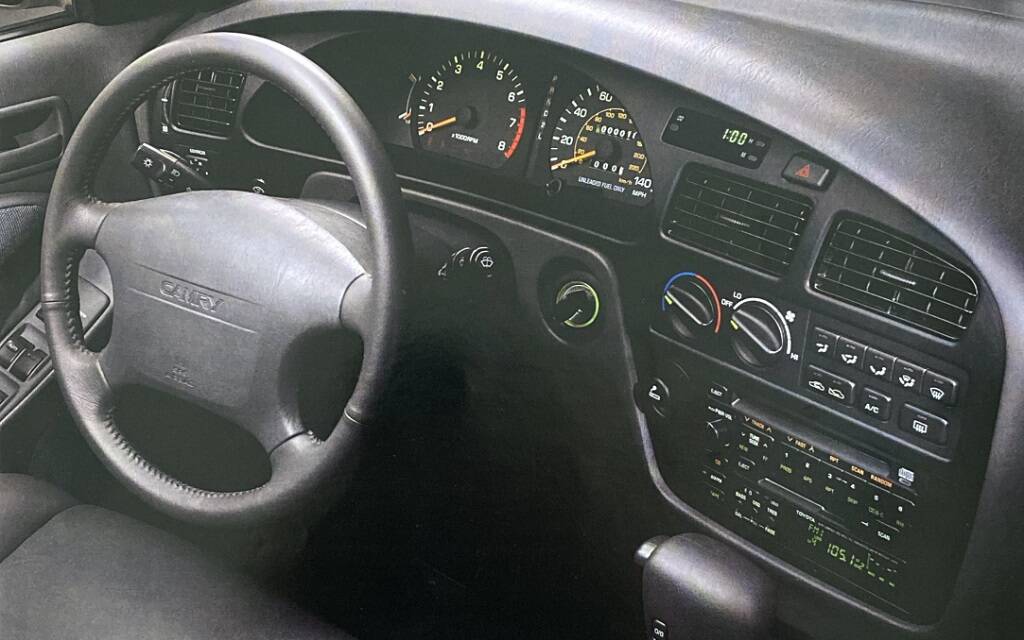<p>Toyota Camry 1993</p>
