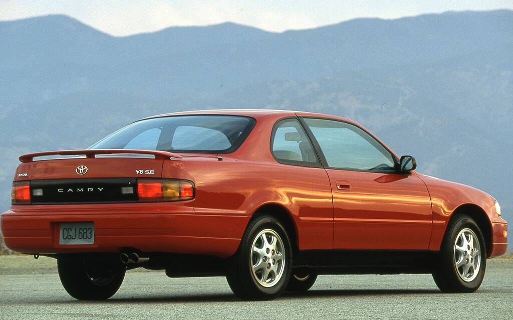 <p>Toyota Camry Coupé 1994</p>