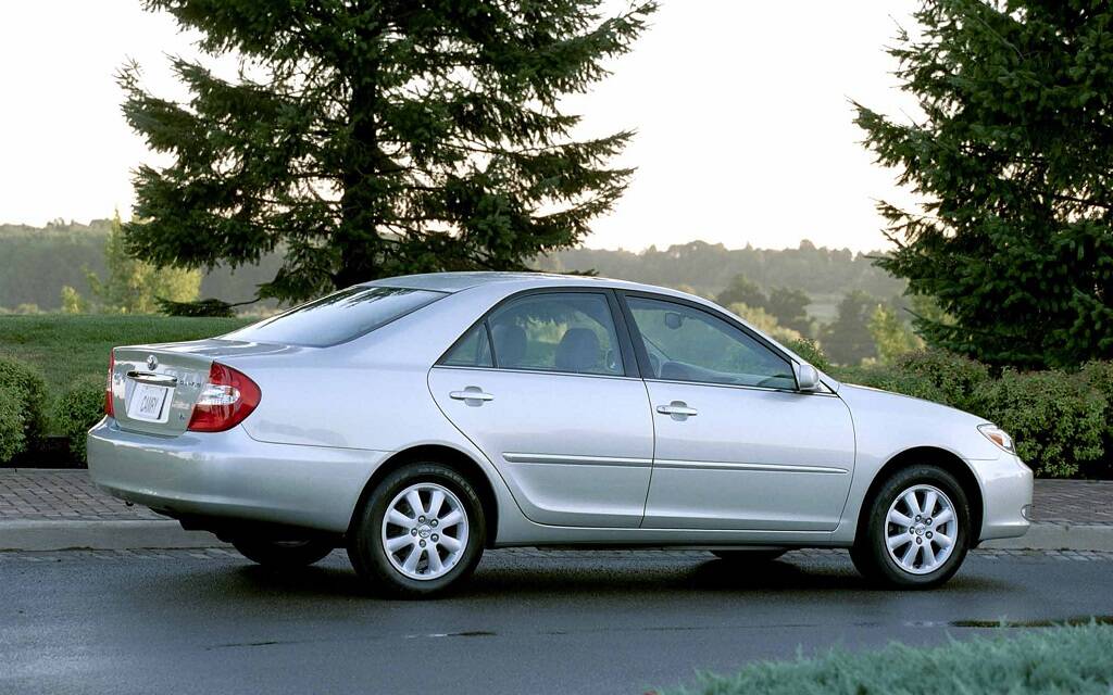 <p>Toyota Camry 2002</p>