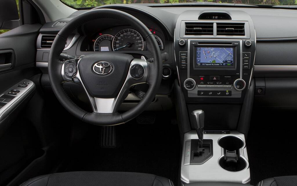 <p>Toyota Camry 2012</p>
