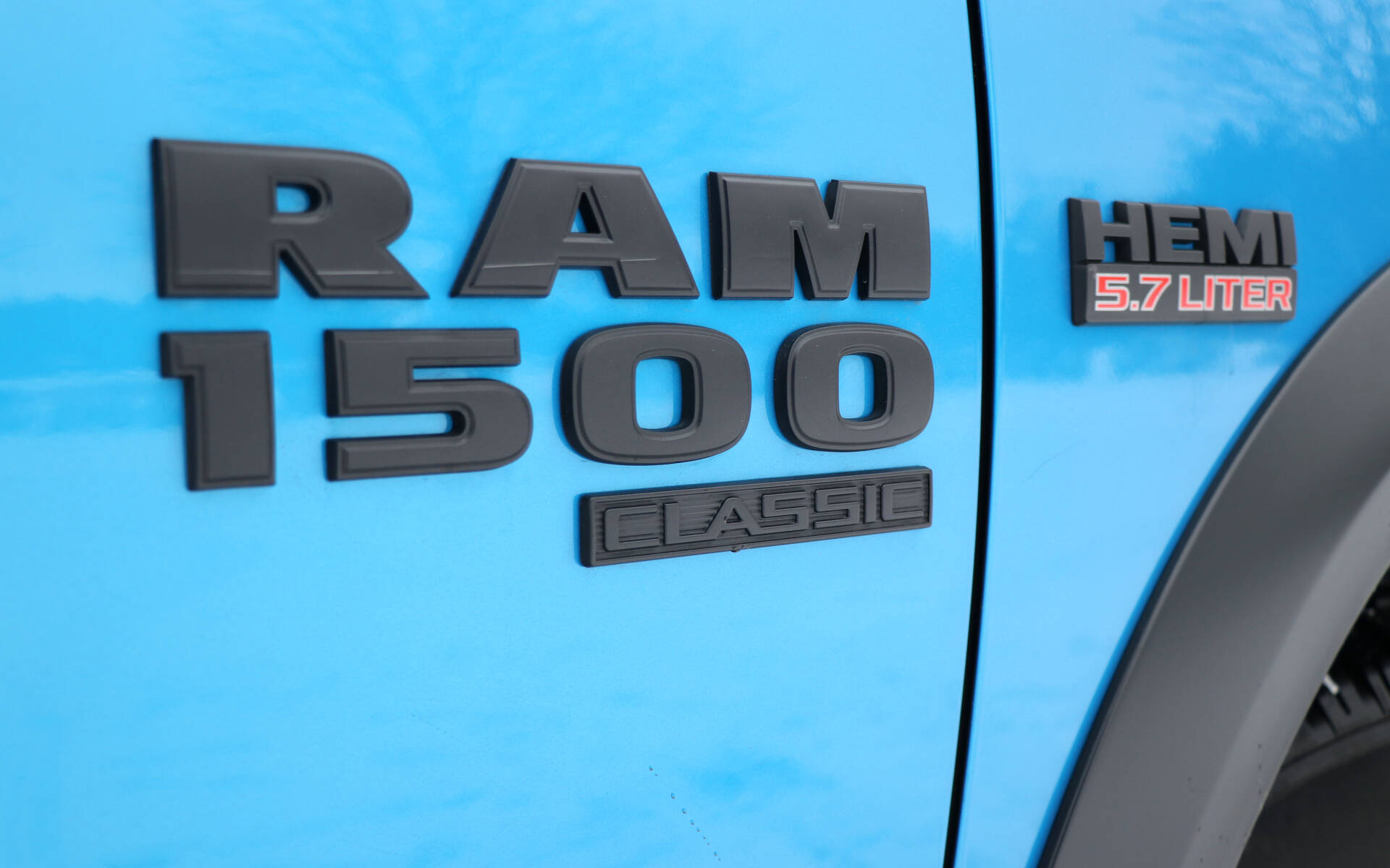 Le Ram 1500 Classic survit une autre année 603489-le-ram-1500-classic-survit-une-autre-annee