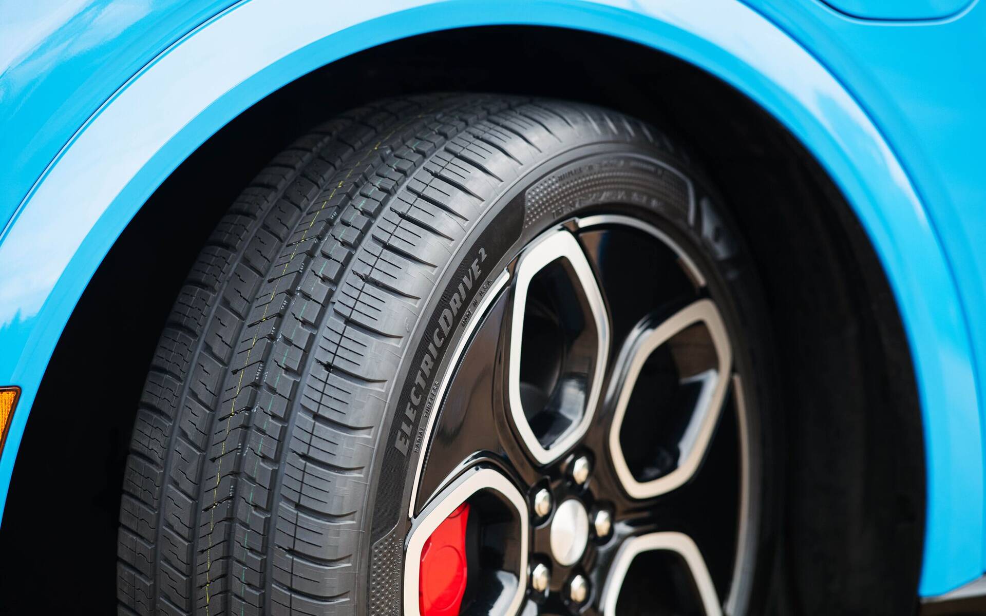 Goodyear dévoile un pneu plus durable pour véhicules électriques