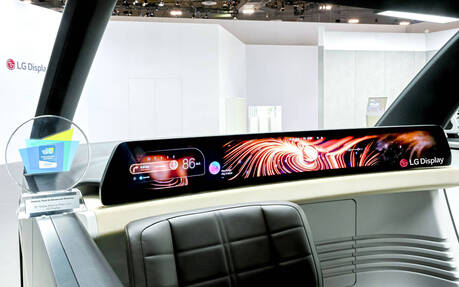 LG dévoile le plus grand écran automobile du monde - Guide Auto