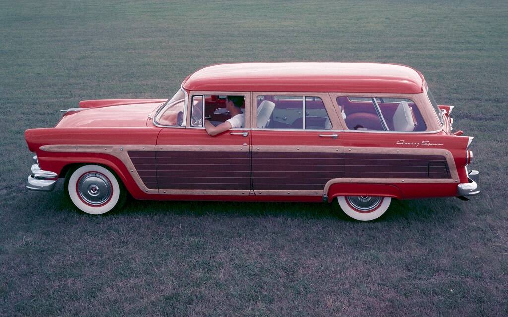 <p>Ford Country Squire 1956</p>