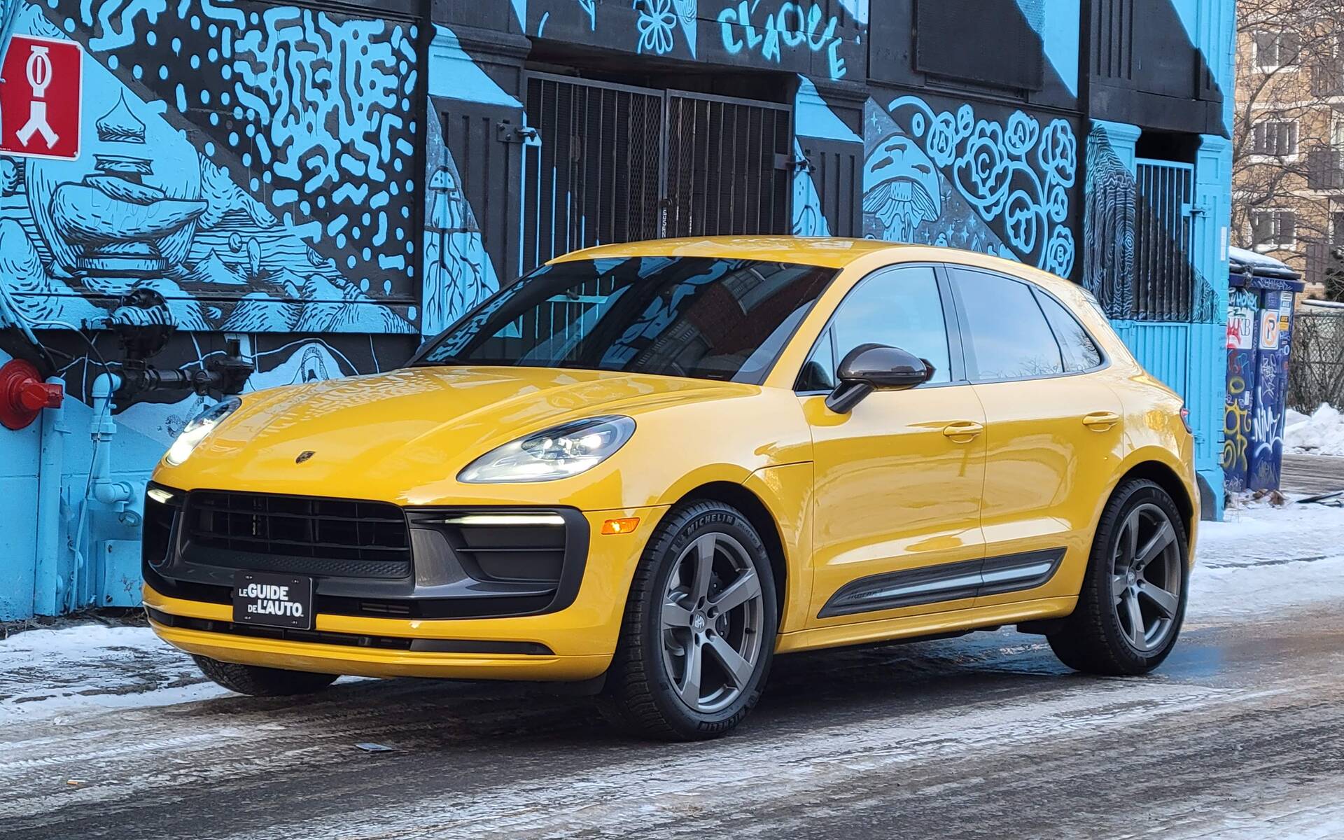 Q: Is the 2023 Porsche Macan a big 911 or a small Cayenne? A: Both