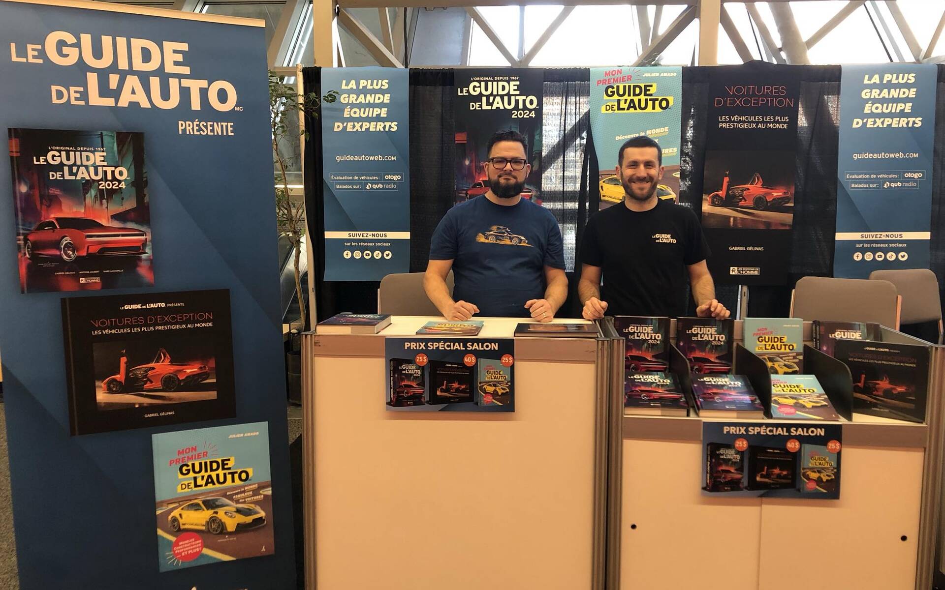 <p>Le Guide de l'auto/The Car Guide booth at the Montreal Auto Show</p>