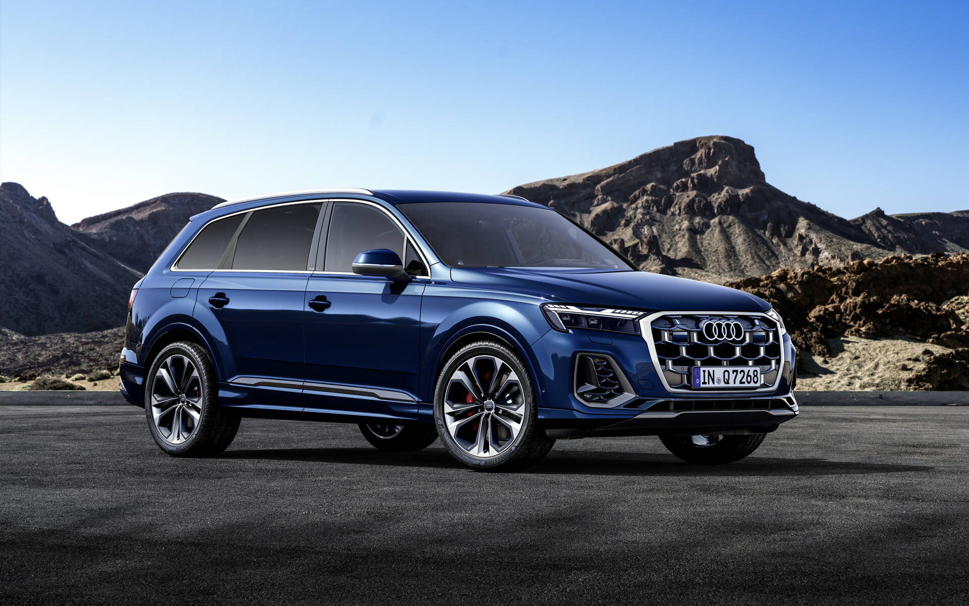 <p>Audi Q7</p>