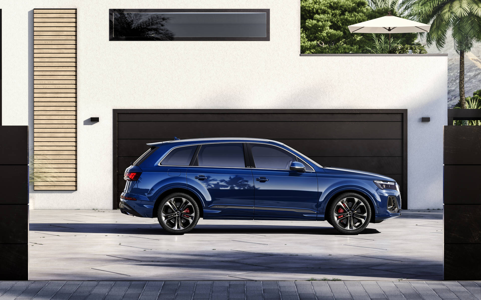 <p>Audi Q7</p>