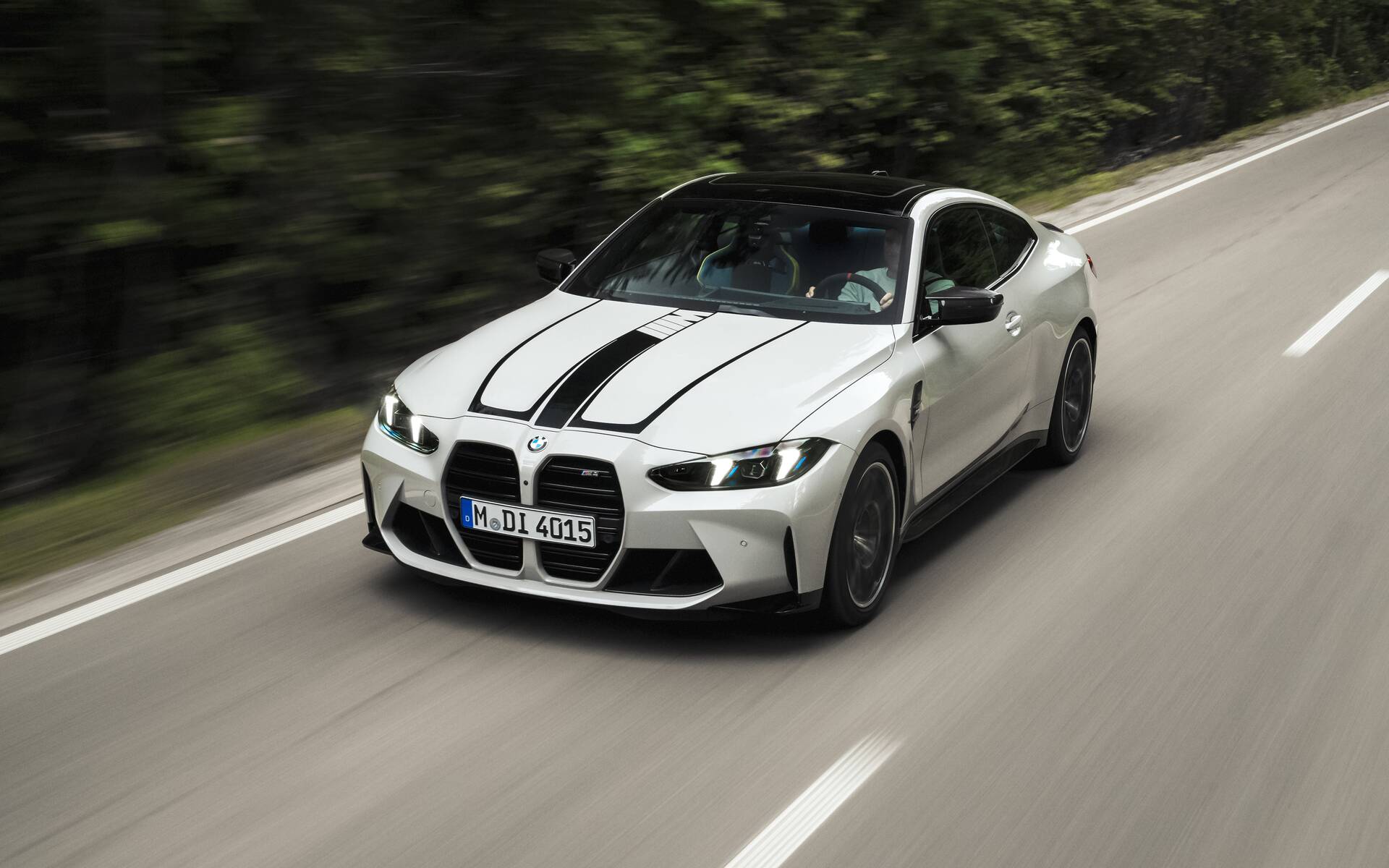 <p>2025 BMW M4 Coupe</p>