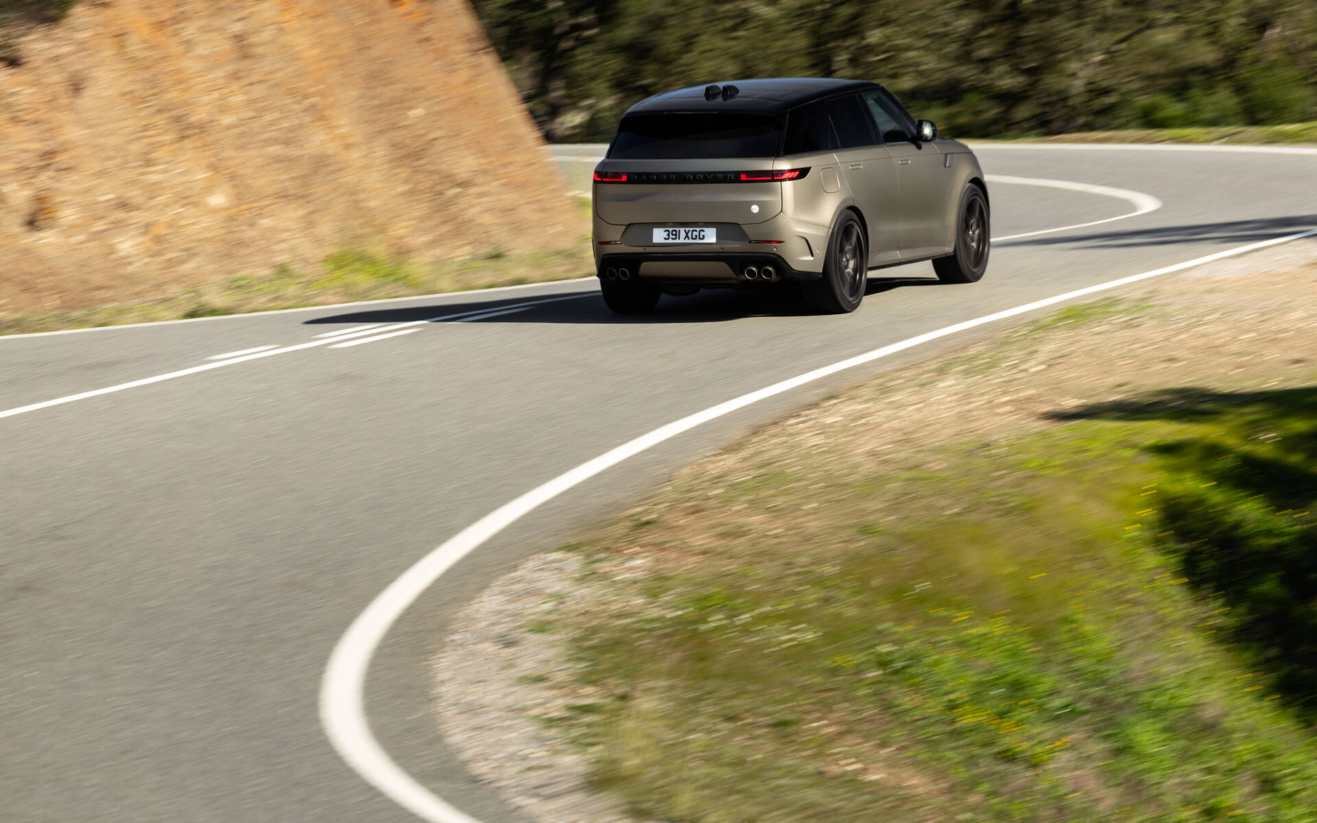 <p>Range Rover Sport SV Edition One 2024</p>