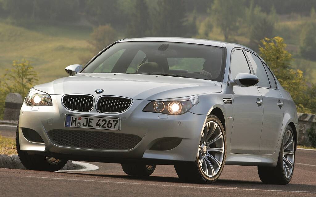 <p>BMW M5 E60</p>