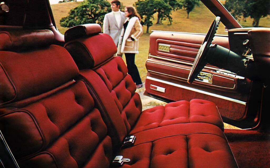 <p>Oldsmobile Toronado 1973</p>