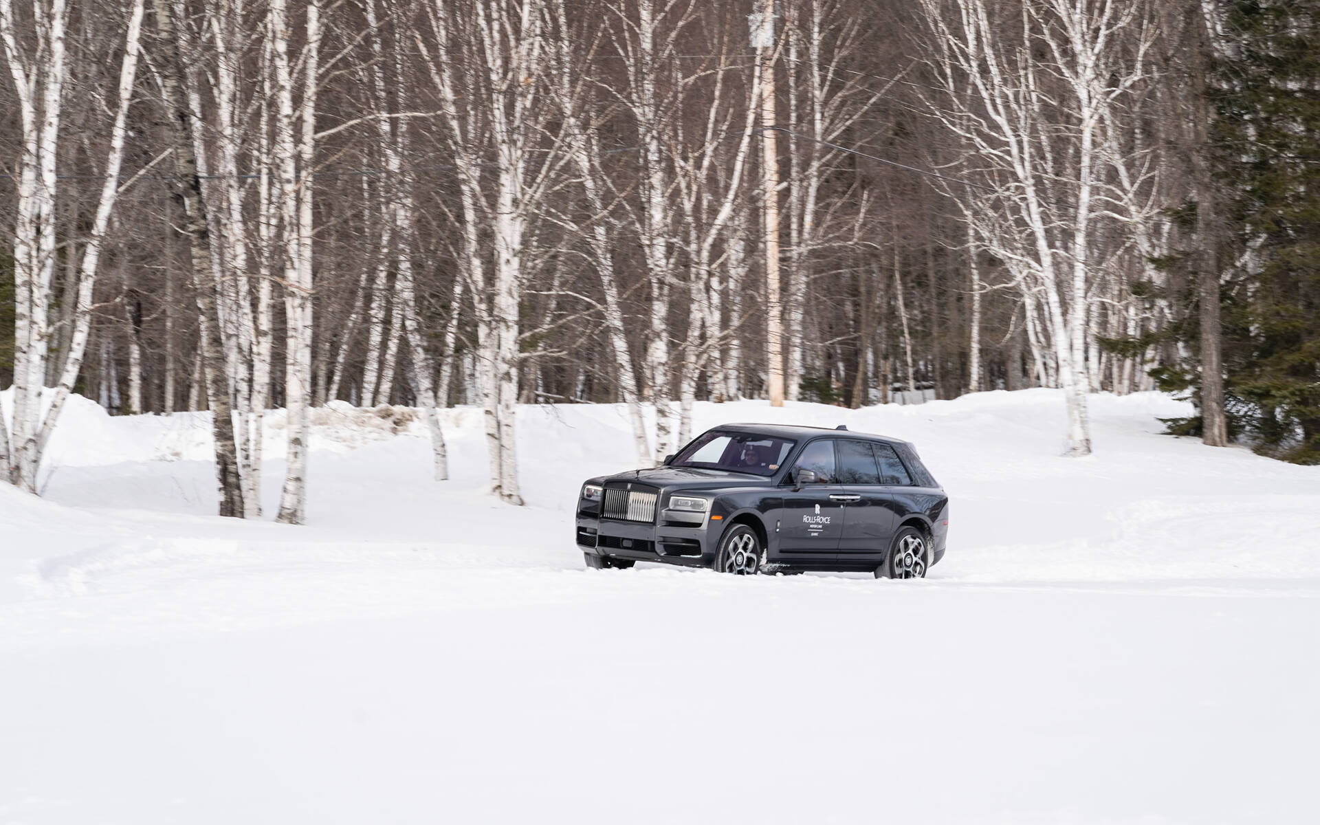 <p>Rolls-Royce Cullinan</p>