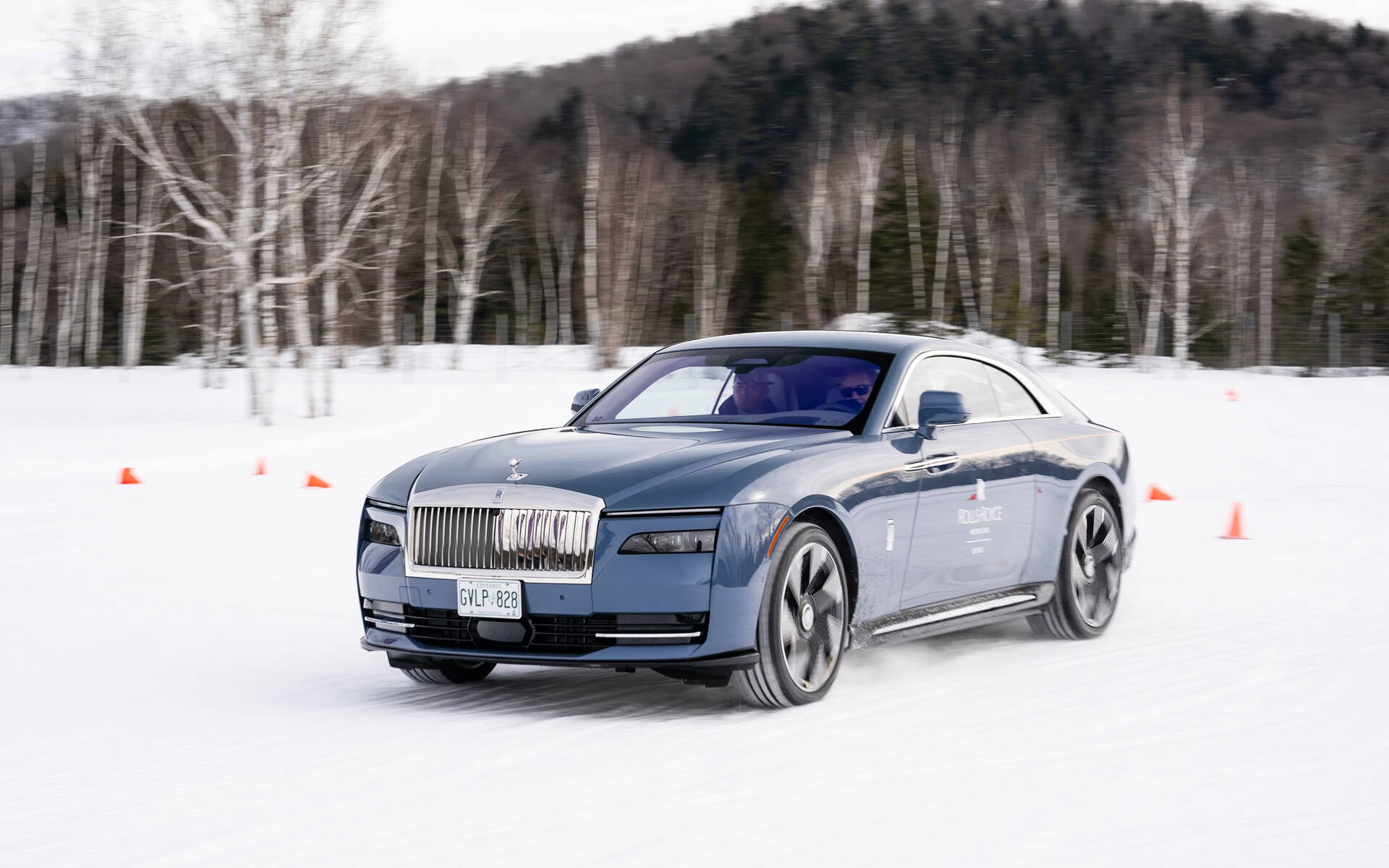 <p>Rolls-Royce Spectre</p>