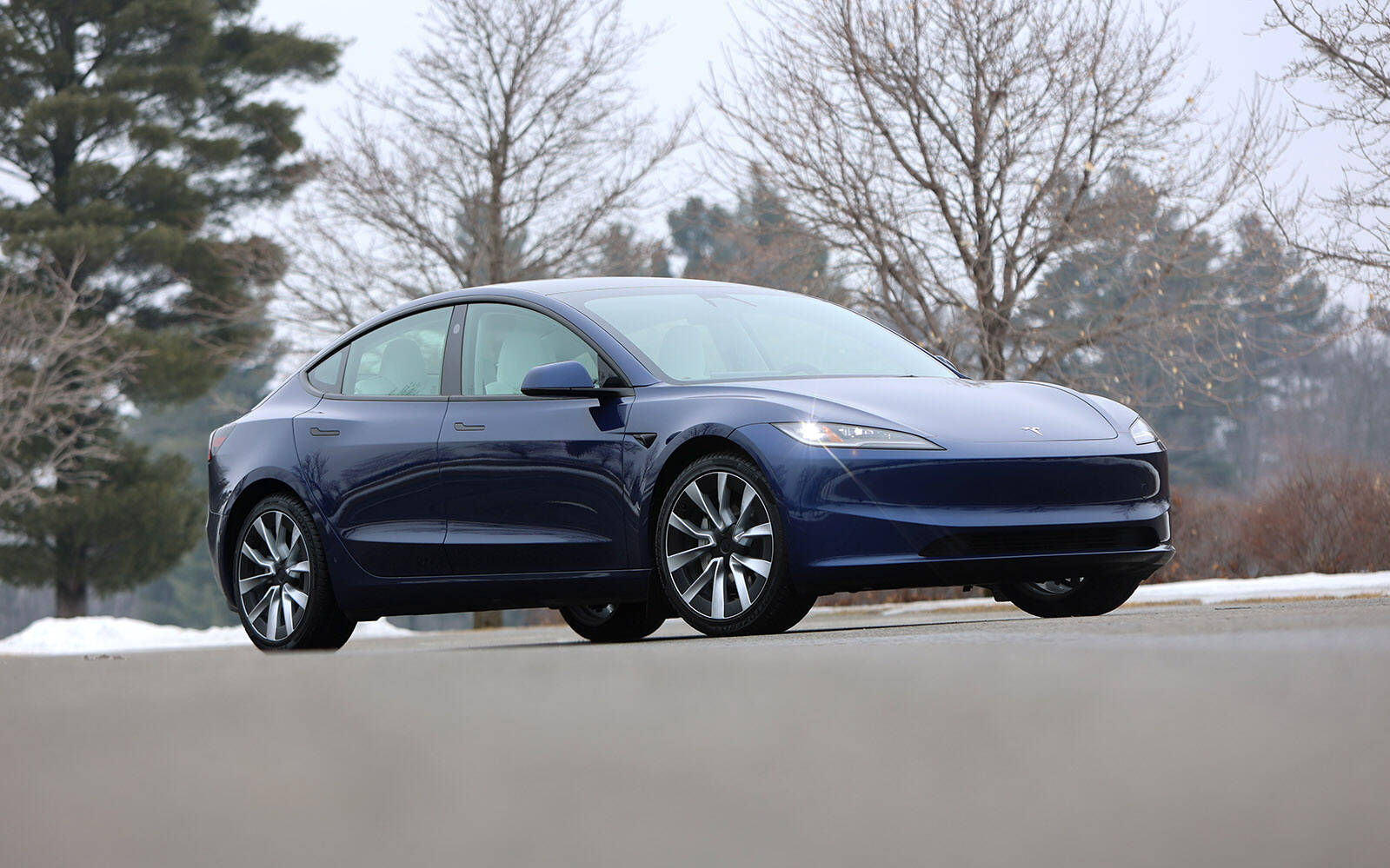 Tesla Model 3 2024 : enfin, une vraie voiture ! 610913-tesla-model-3-2024-enfin-une-vraie-voiture