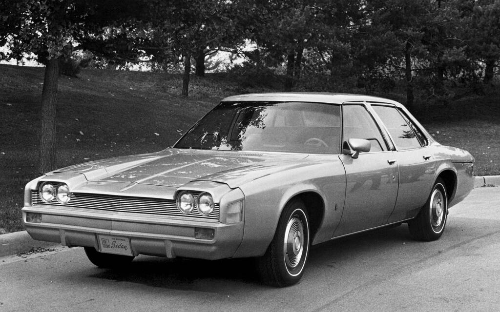 <p>General Motors ESV (1972, véhicule de recherche en sécurité)</p>