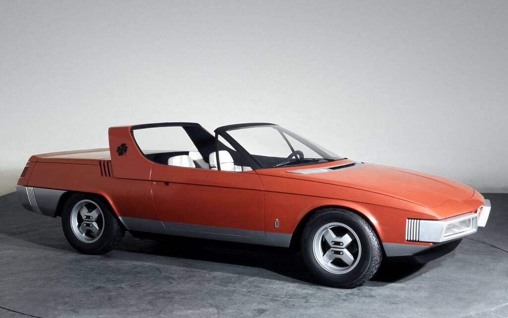 <p>Alfa Romeo Eagle (1975, dessiné par Pininfarina)</p>