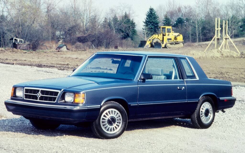 Dodge Aries et Plymouth Reliant : elles ont sauvé Chrysler! 611741-dodge-aries-et-plymouth-reliant-elles-ont-sauve-chrysler