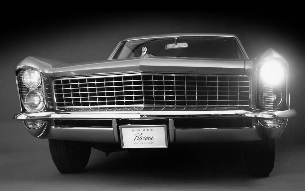 <p>Buick Riviera 1965</p>