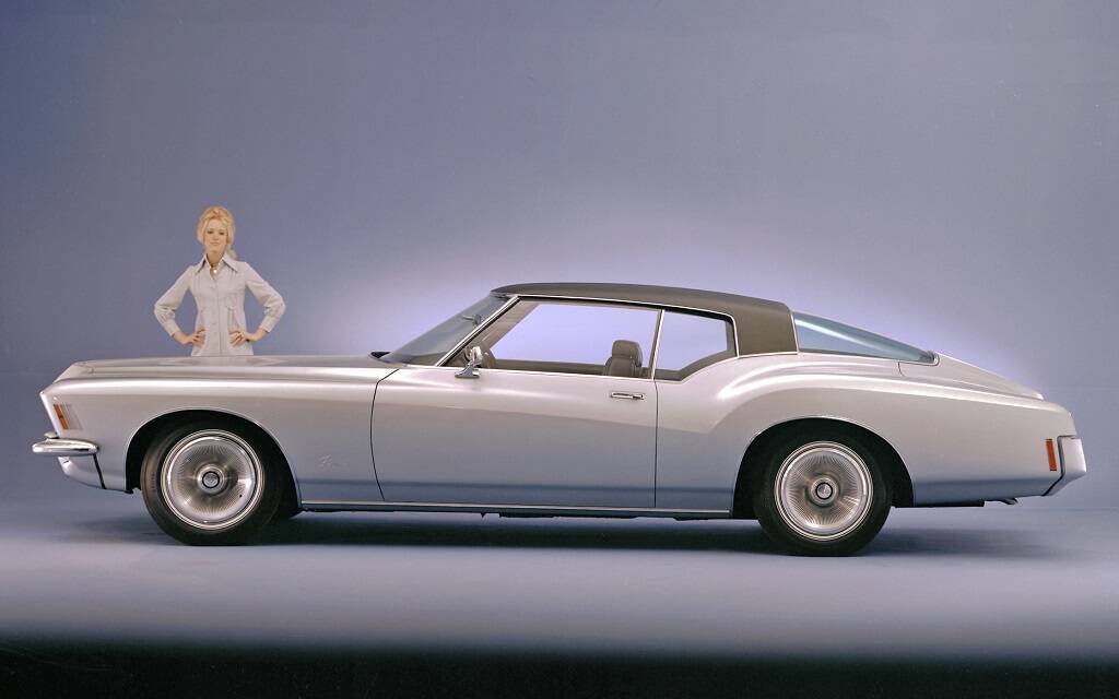 <p>Buick Riviera 1971</p>
