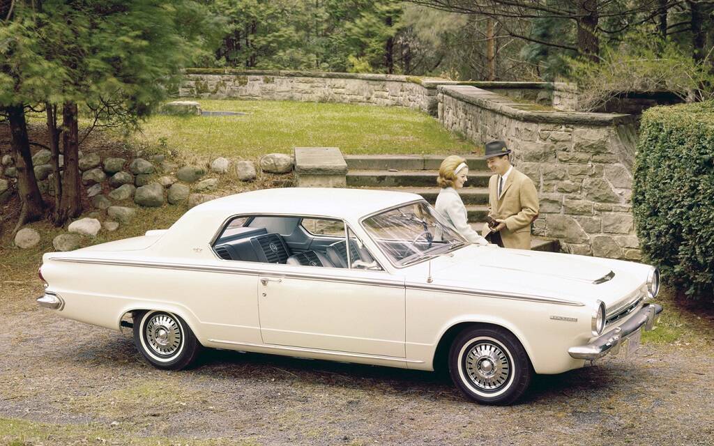 <p>Dodge Dart 1964</p>