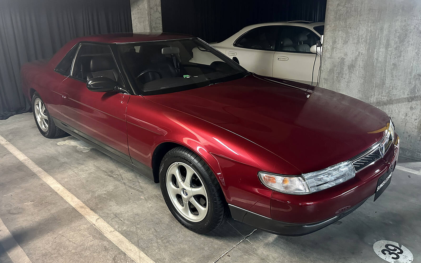 <p>Mazda Eunos Cosmos 1992</p>