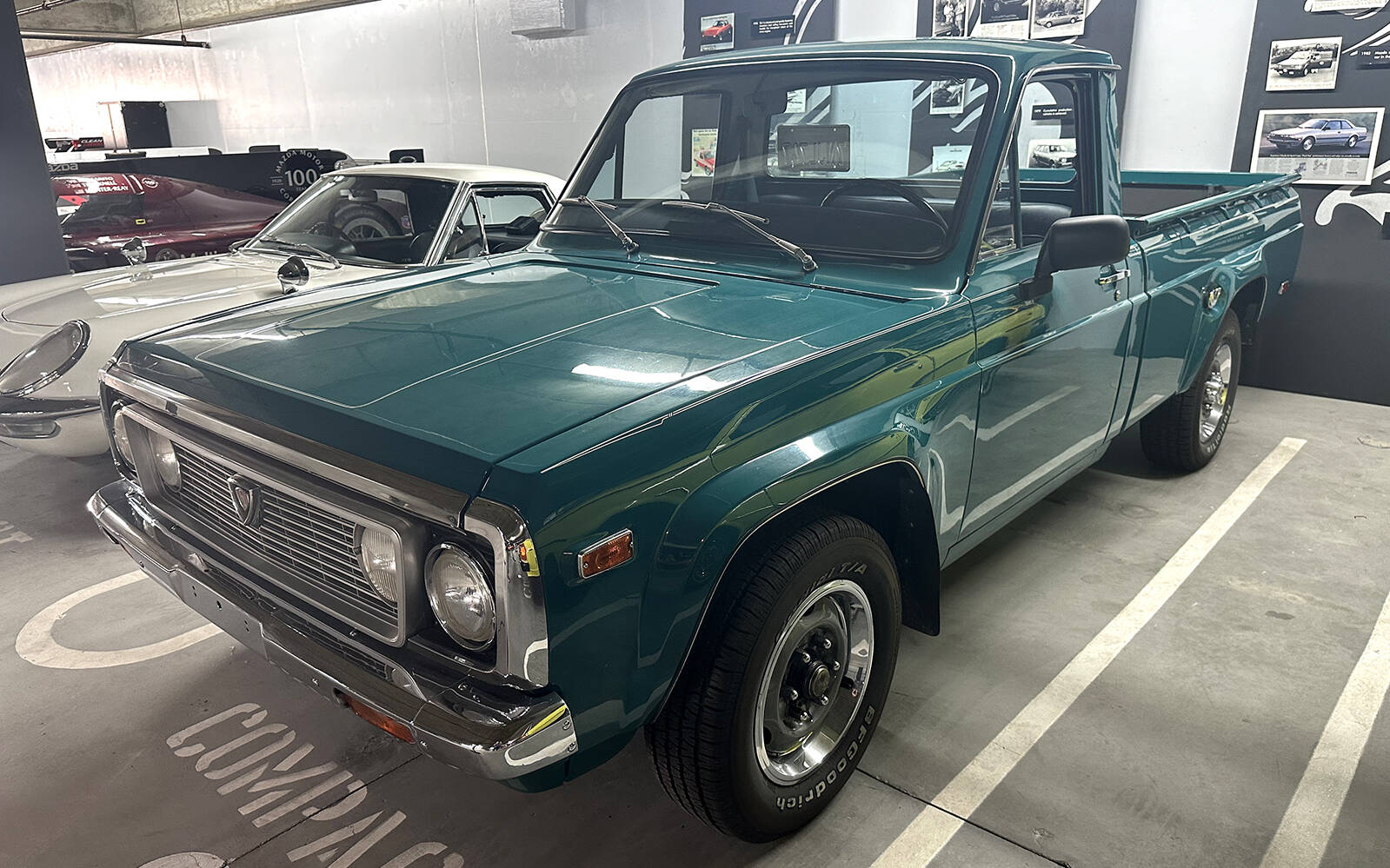 <p>Mazda RE-PU 1974</p>