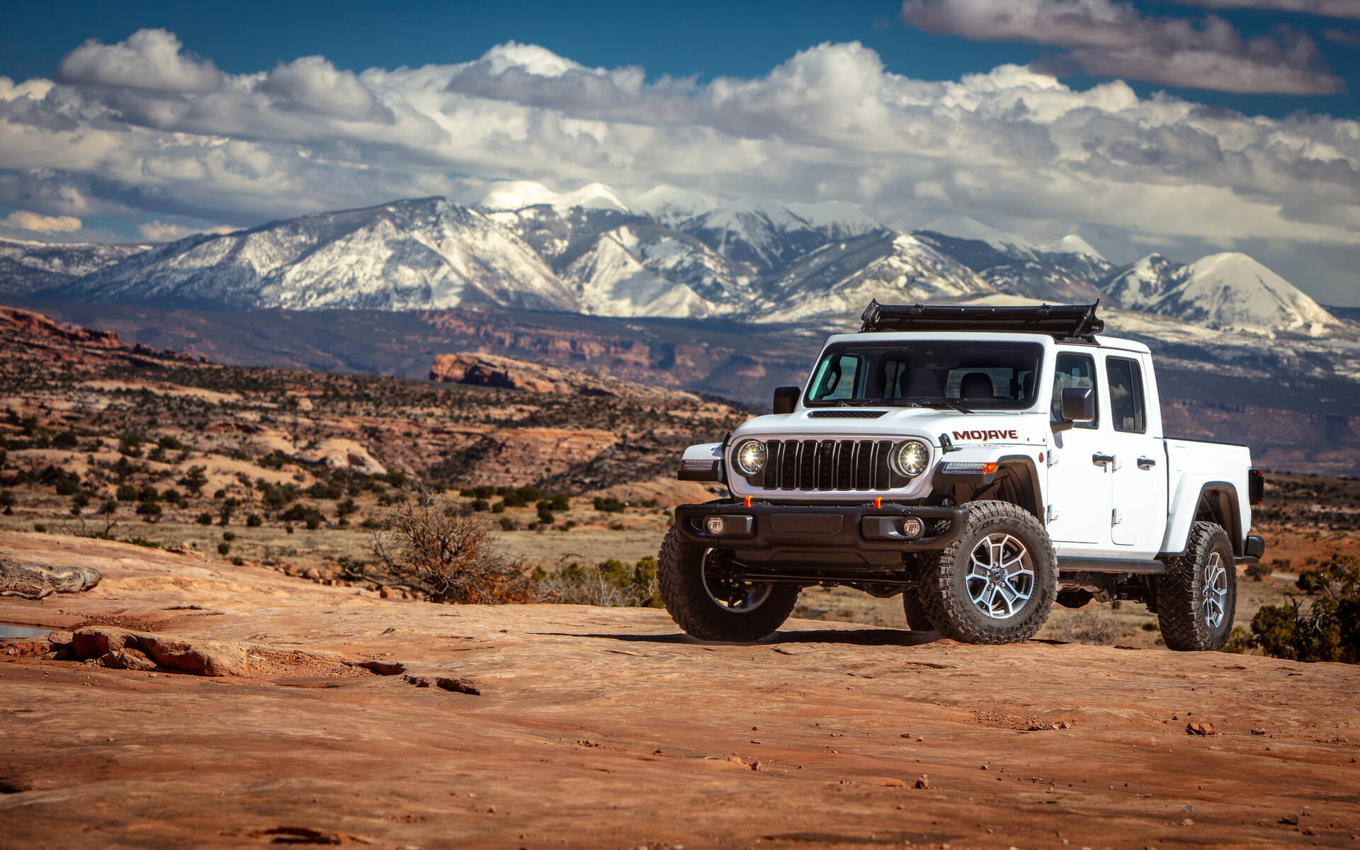 <p>Jeep Gladiator Mojave 2024</p>