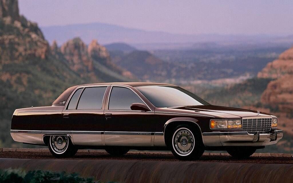 <p>Cadillac Fleetwood 1995</p>