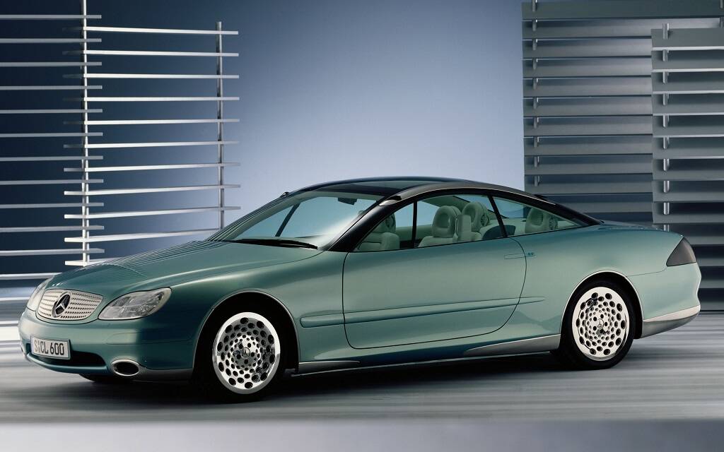 <p>1996 : Mercedes-Benz F200 Imagination</p>
