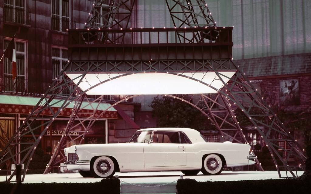 <p>Continental Mark II 1956</p>