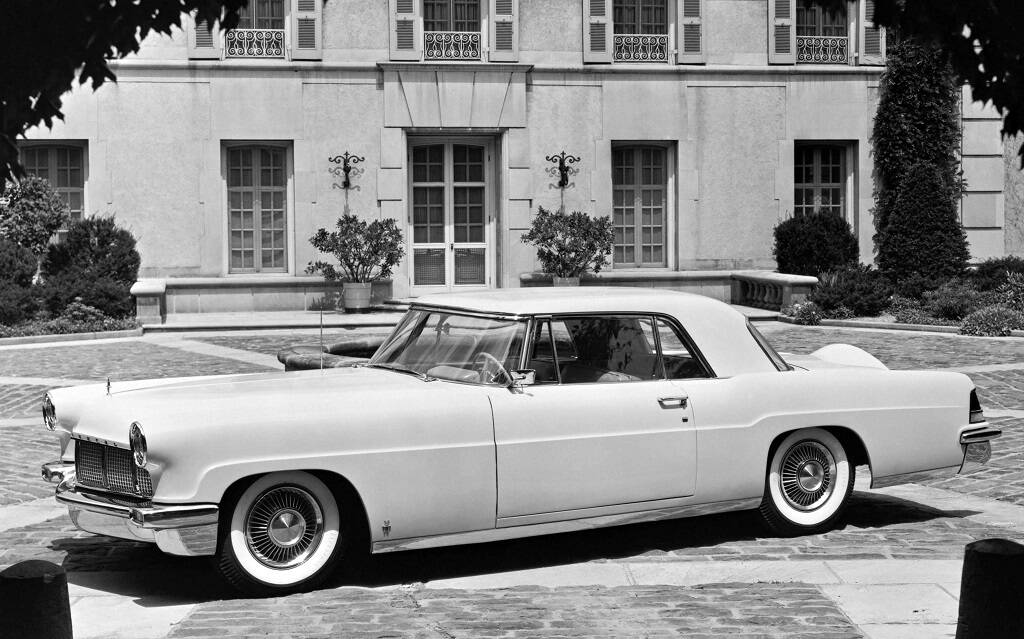 <p>Continental Mark II 1956</p>