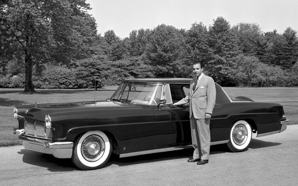 Continental Mark II 1956-57: ne l’appelez pas Lincoln ! 615171-continental-mark-ii-1956-57-ne-l-appelez-pas-lincoln