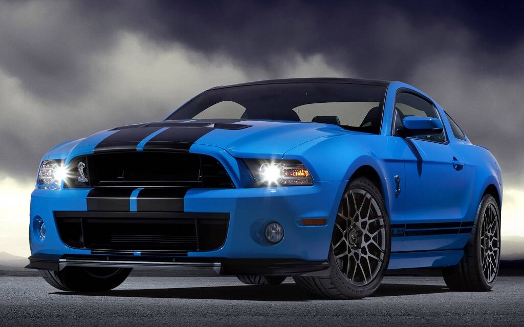 <p>2013 Ford Mustang Shelby GT500 </p>