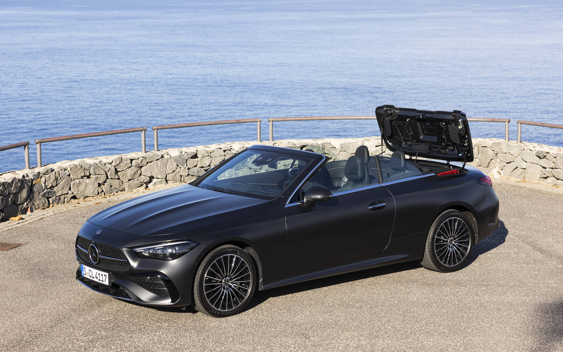 <p>Mercedes-Benz CLE 300 Cabriolet 2025</p>