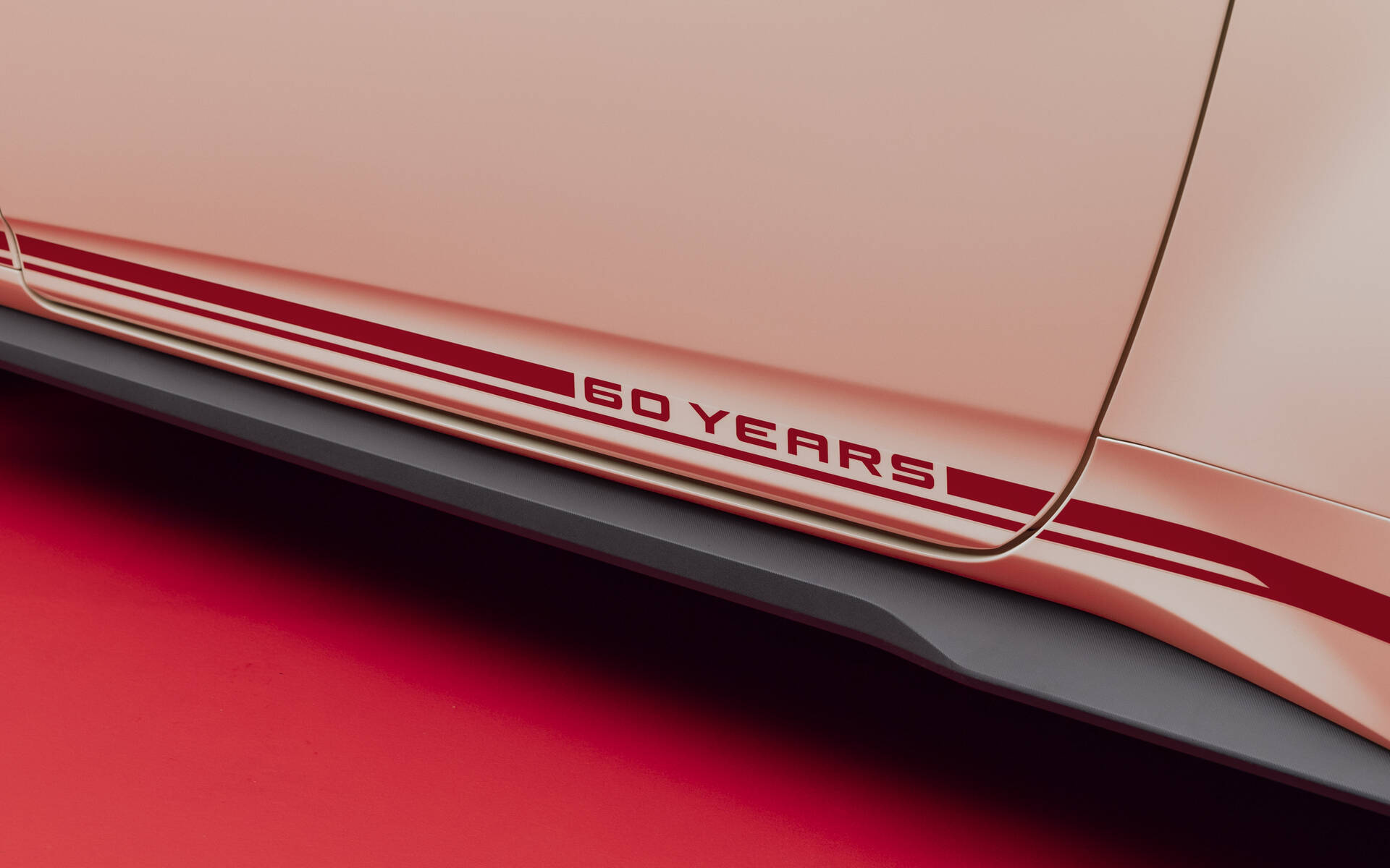 Une édition limitée 60e anniversaire pour la Ford Mustang 2025 615727-une-edition-limitee-60e-anniversaire-pour-la-ford-mustang