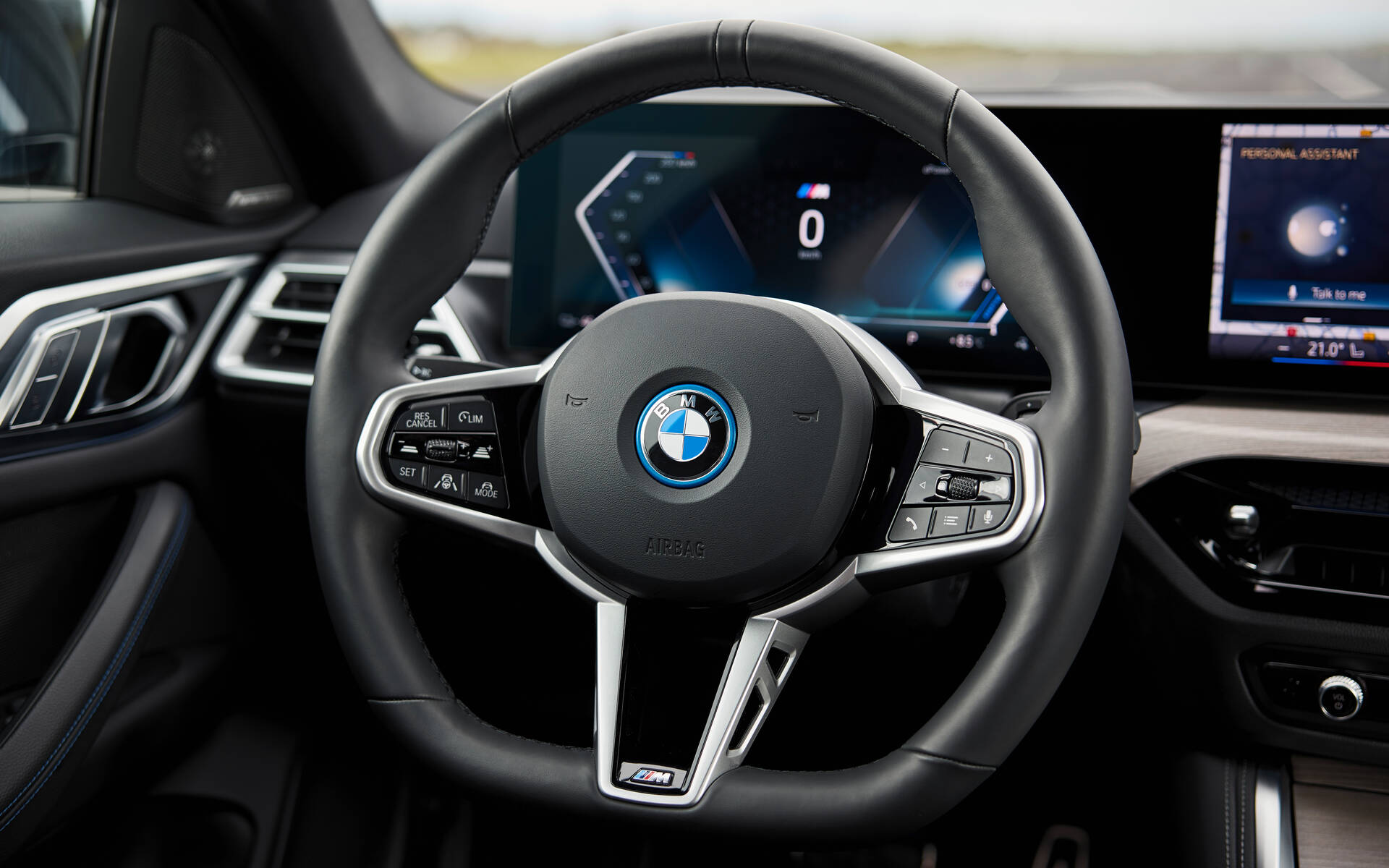 <p>BMW i4 eDrive40</p>