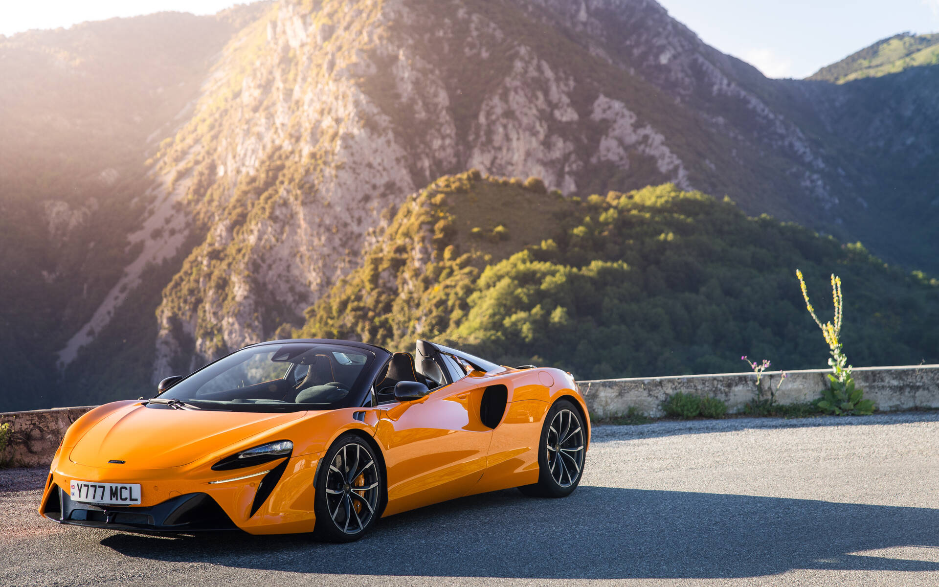 <p>McLaren Artura Spider 2025</p>