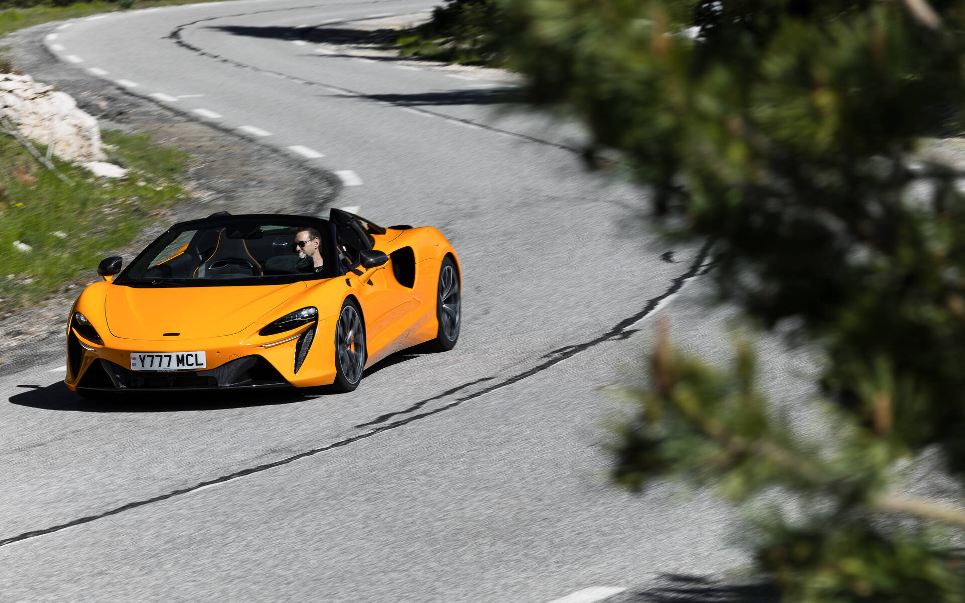 <p>McLaren Artura Spider 2025</p>