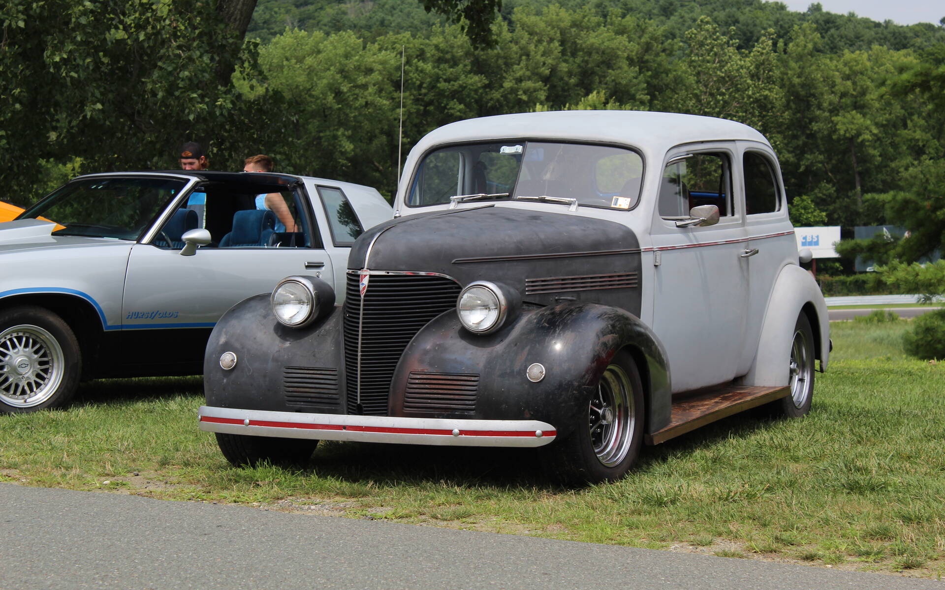 Les véhicules rares et particuliers que nous avons croisés à Lime Rock 627206-les-vehicules-particuliers-que-nous-avons-croises-a-lime-rock