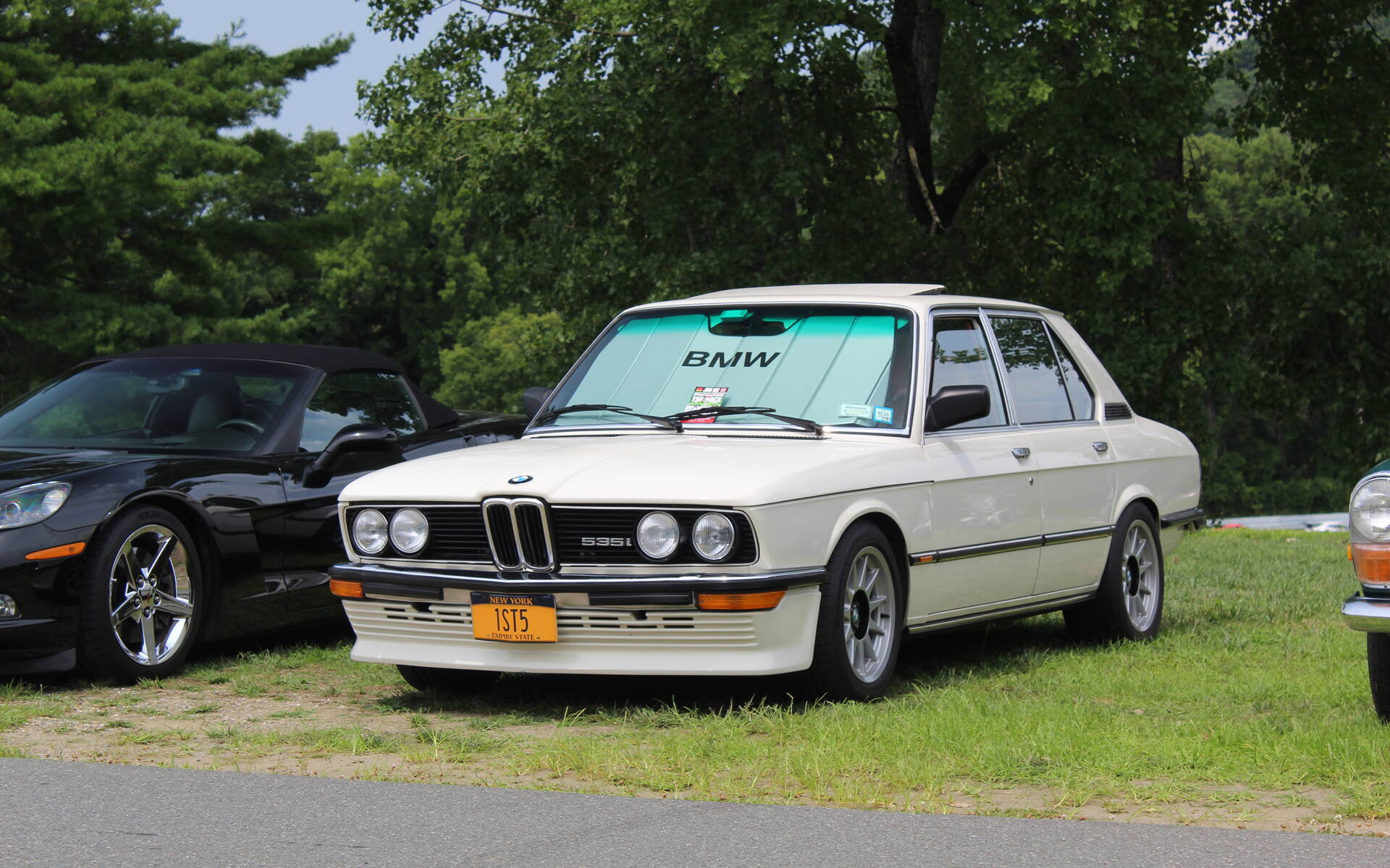 <p>BMW 535i</p>