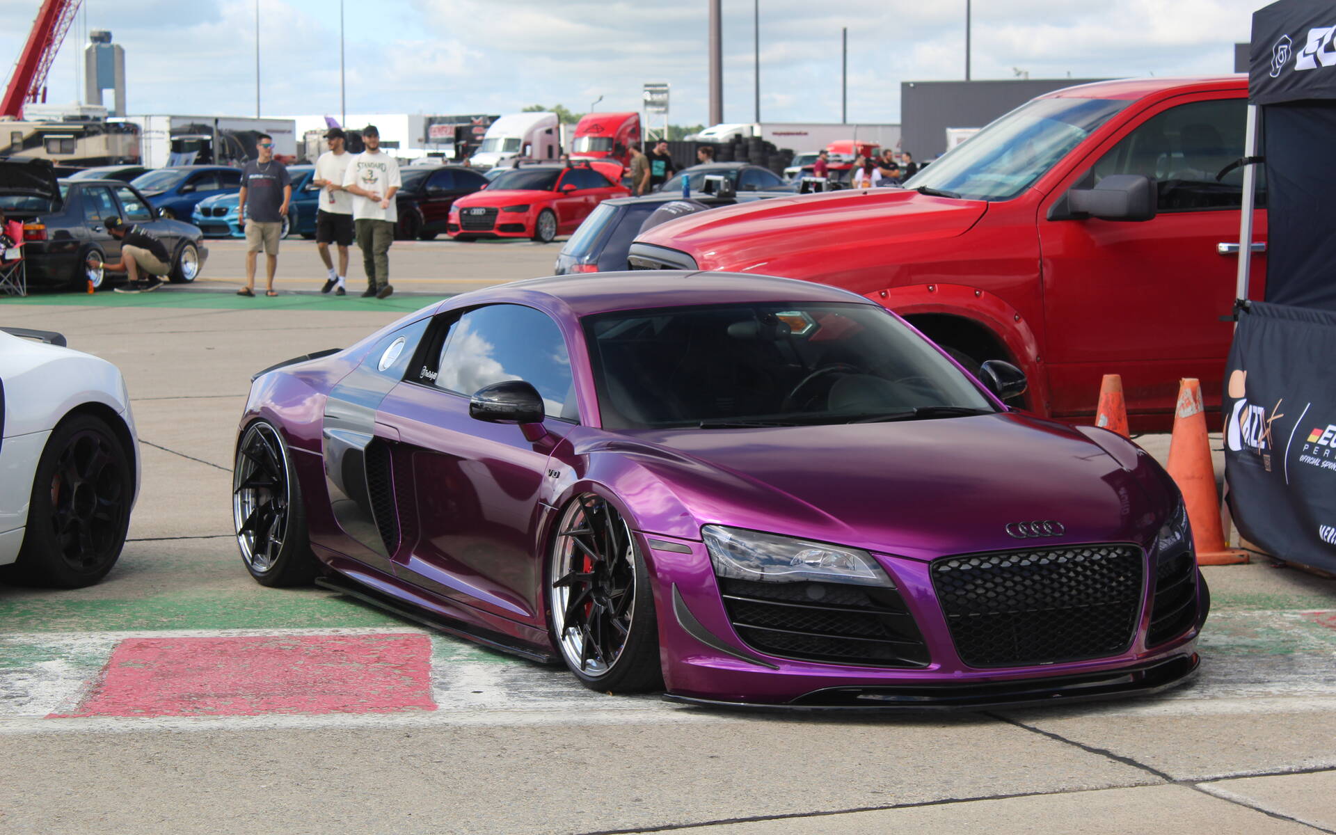 <p>Audi R8</p>