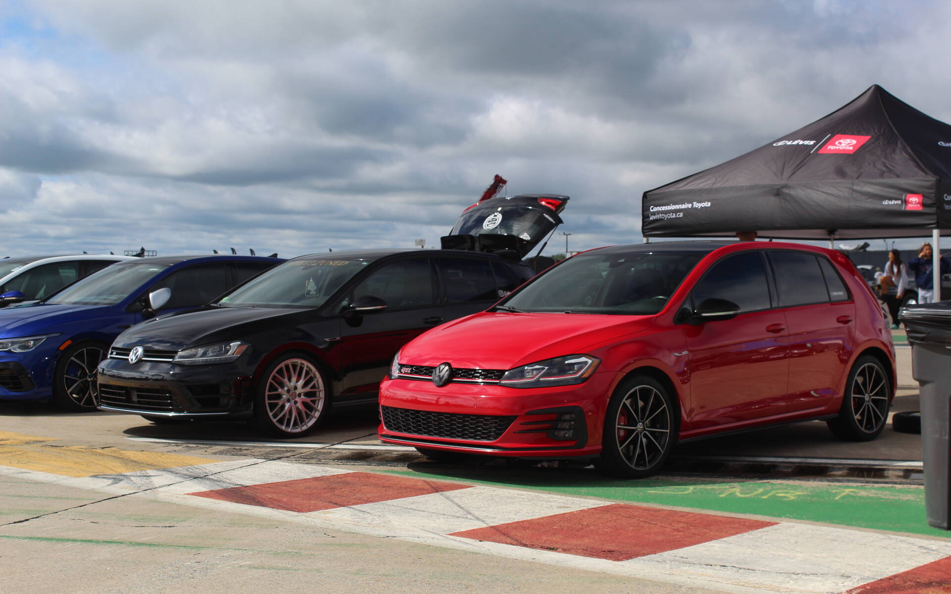 <p>Volkswagen Golf R MK7 et Volkswagen Golf GTI MK7</p>