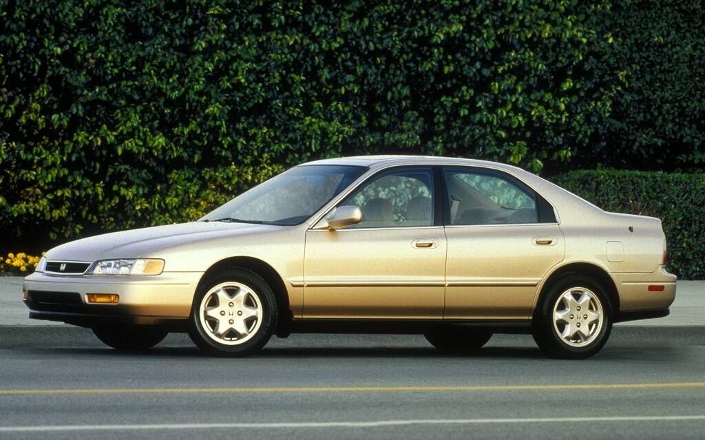 <p>Honda Accord 1994 (cinquième génération)</p>