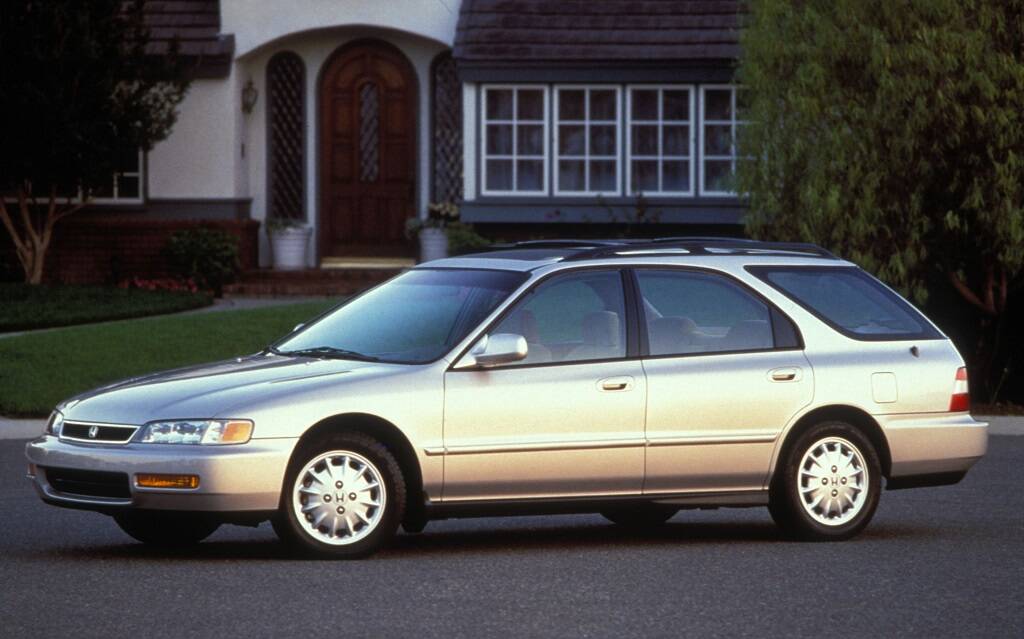 <p>Honda Accord 1996 (cinquième génération)</p>