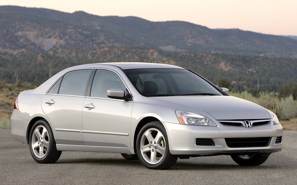 <p>Honda Accord 2006 (septième génération)</p>