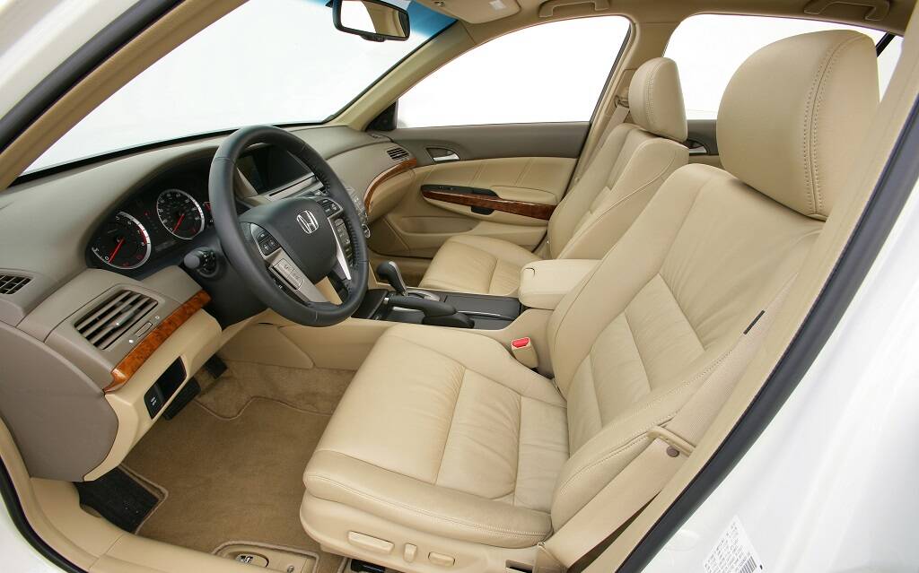 <p>Honda Accord 2008 (huitième génération)</p>