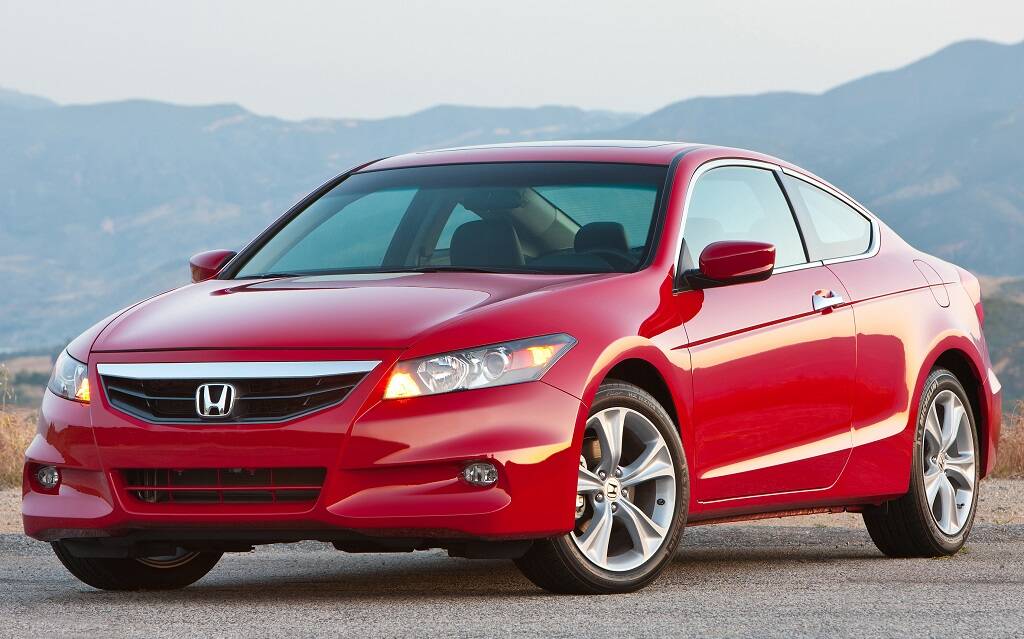 <p>Honda Accord 2011 (huitième génération)</p>