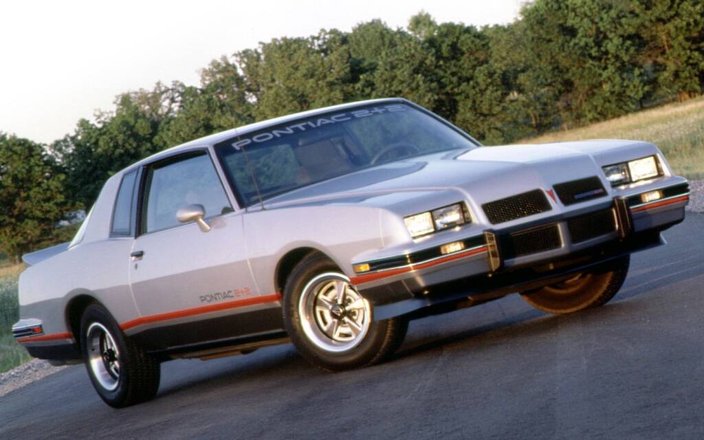 <p>Pontiac Grand Prix 2+2&nbsp;1986</p>