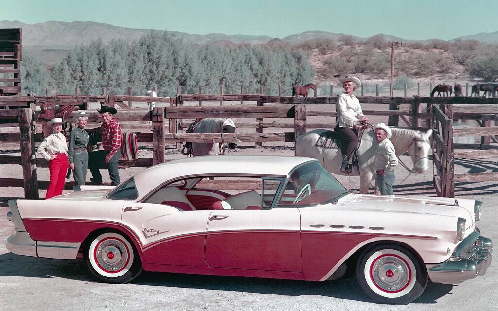 <p>Buick Century 1957</p>